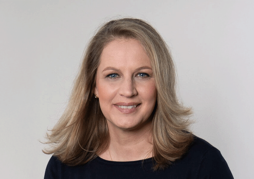 https://www.balancingbusiness.de/wp-content/uploads/2025/03/Carolin_Wight-850x600.gif